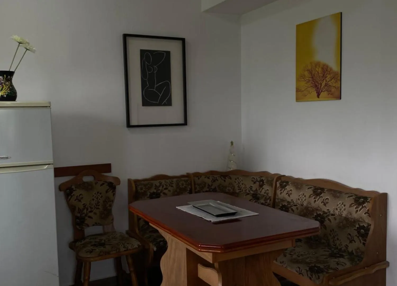 Quiet Garden Ground Floor Apartment Bucureşti 0*,  România